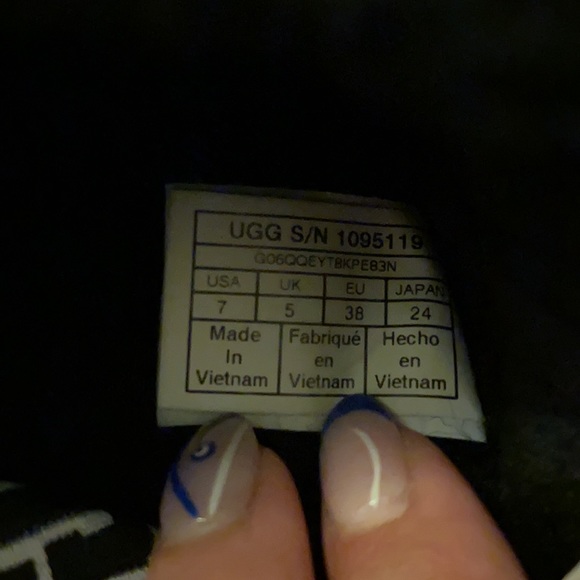 UGG Fluff Yeah Slide - Picture 8 of 8